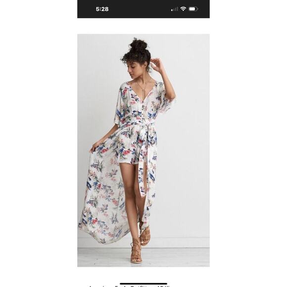 American Eagle Pants - American Eagle Floral Romper Dress. Size 00